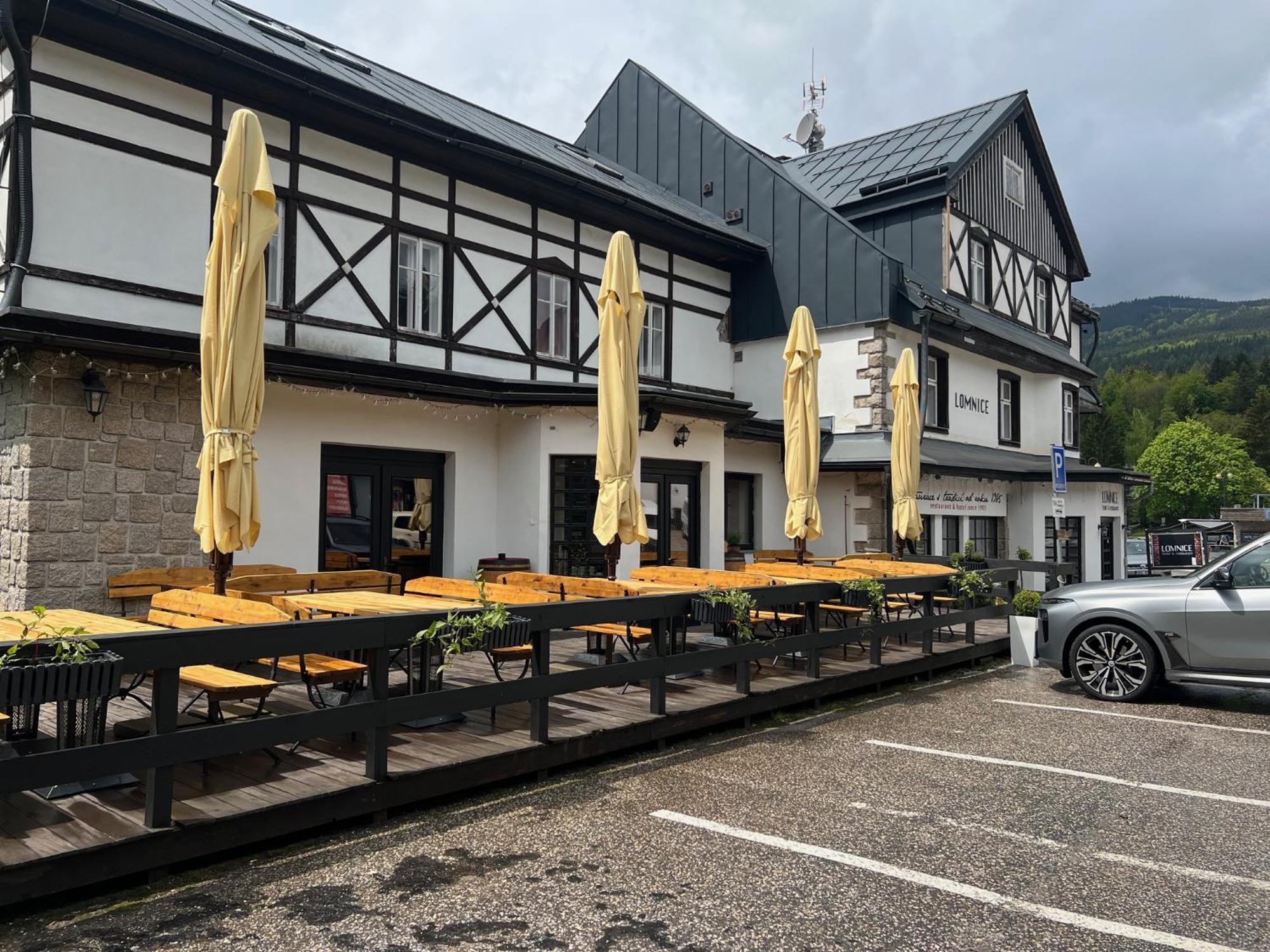 Hotel Lomnice Špindlerŭv Mlýn Екстериор снимка